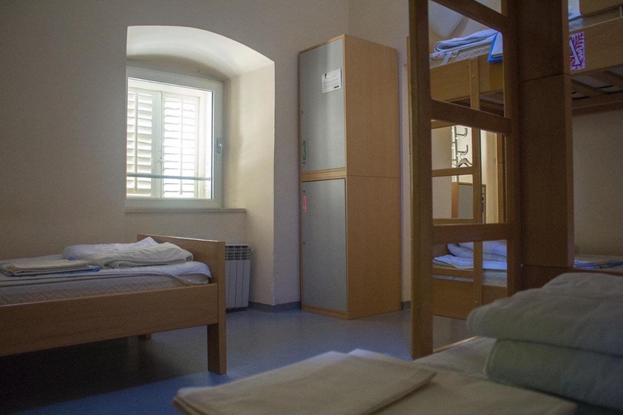 Hi Hostel Rijeka Zewnętrze zdjęcie