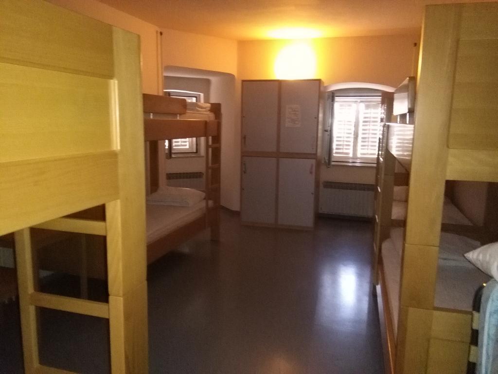 Hi Hostel Rijeka Zewnętrze zdjęcie